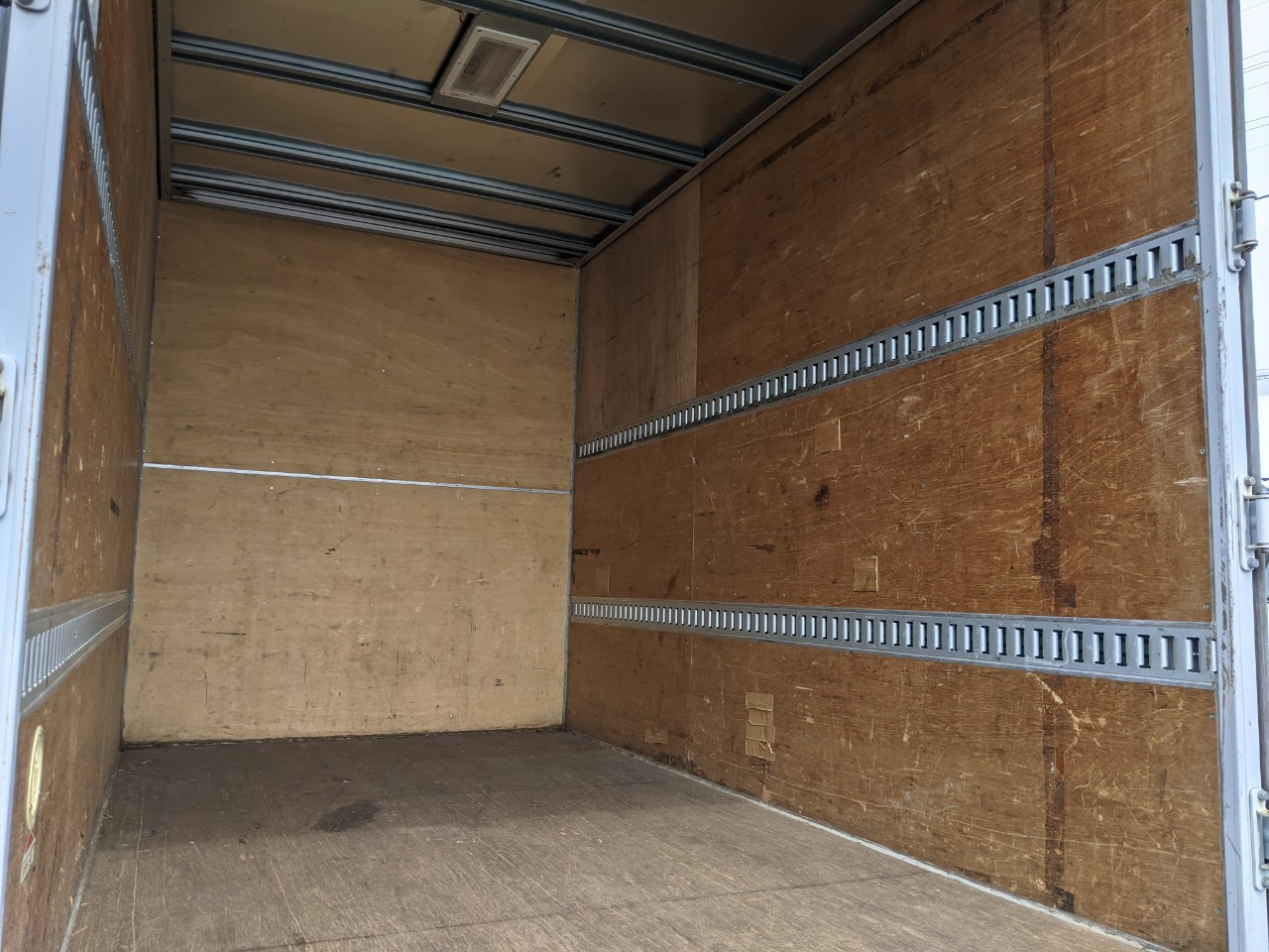 売約済 いすゞ エルフ アルミバン お問い合わせ番号 S 124 トラック広場